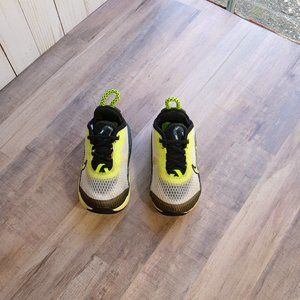 CU2092-101 Air Max 2090 'Volt Blue' TD size 6C